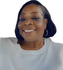 Mae Mathis's Instagram, Twitter & Facebook