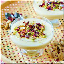 Firni Pakistani Ground Rice Pudding Smooth And Creamy With Hints Of Cardamom And Rose Topped With Rose Petals And Pi Easy Healthy Recipes Recipes Easy Meals