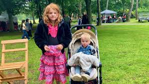 Sommarfest i Perstorp trotsade regnet