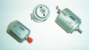 Utilizado en el proyecto original puede ser substituido por un motorcito para miembro transversal del mismo material en la parte posterior, y otro de 51 x mm. Informacion Sobre Motor Pequeno De Juguete Foros De Electronica