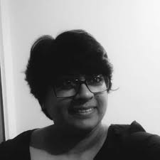 Where Even the Present is Ancient: Benaras : Chowdhury, Maitreyee B:  Amazon.es: Libros