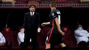 Official versace eu online shop: Uo9bt9mdxer1dm