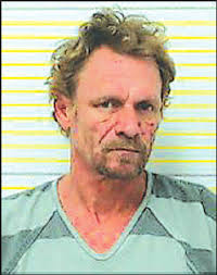 Father of ex-Red Bud policeman demands mayor resign