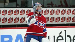 Sans surprise, les caméras ont immédiatement été braquées sur patrick plus tard dans le match, roy a reçu une belle ovation de la part de la foule du centre bell lorqu'il a été montré sur l'écran géant. Carey Price 556 Games Later Photo Gallery