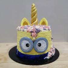 Minion Unicorn Cake