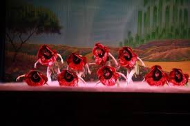 Upload, livestream, and create your own videos, all in hd. The Wizard Of Oz Is Coming To The Akron Civic Theatre Knight Foundation