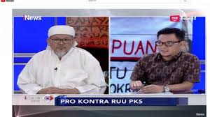 Kabar duka soal tengku zulkarnain berpulang populer di medsos berlambang burung itu. Diduga Sebarkan Hoax Dan Fitnah Di Ceramahnya Tengku Zulkarnain Diadukan Ke Bawaslu Ri Tribun Jakarta