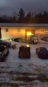 The world under attack by monsters that are pouring from the 'fracture'. Pete S Hunter Auto Repair And Towing Home Facebook