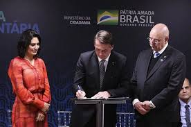 Foi secret�ria parlamentar da c�mara dos deputados. Osmar Terra Nega Suposto Caso Com Michelle Bolsonaro Jornal Correio