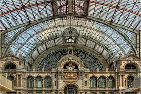 This photograph originates from a press photo archive. Bahnhof Antwerpen Centraal Foto Bild Bahnhof Bahn Architektur Bilder Auf Fotocommunity
