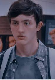 Demetri é atualmente o adolescente mais forte de Cobra Kai. O cara derrotou  o Falcão (o atual campeão do regional) numa luta sem pontos, e considerando  que eles já lutaram três vezes,