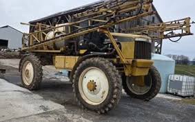 Rogator 1074/1074C Sprayer