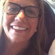 Maria Muns's Instagram, Twitter & Facebook