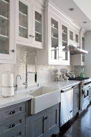 17 Pretty White Kitchen Design And Decor Ideas For Kitchen Ideas Kitchen Sink Decor Kitchen Layout Home Decor Kitchen