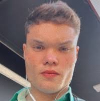 300+ perfis com “.douglas”