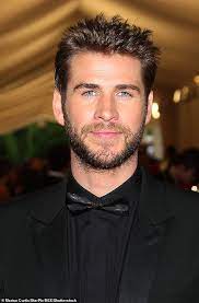 In american films, hemsworth starred as will blakelee in the last song (2010). Uy4ek Zdrjrswm