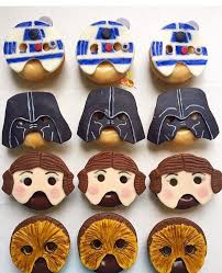 Star Wars Donuts Ideas Awesome Job By Petisweet Disney Treats Donut Decorations Donuts