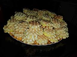 Vei gasi rețete de mancare de post savuroase, de la supe si paste la legume si deserturi. Faguri Umpluti Cu CremÄƒ De Vanilie NiÈ™te Fursecuri Delicioase Mereu In Trend Gustoase Net