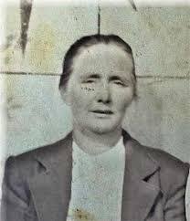 Ivy Kelley's Instagram, Twitter & Facebook