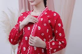 8r6avin88yhym / dan peringatan hari kartini dilakukan dengan menggunakan kebaya. Rayakan Hari Kartini Dengan 7 Model Kebaya Yang Bisa Jadi Pilihan Kamu Bukareview