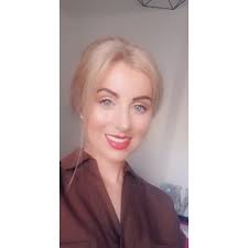 Leigh-Anne Mcadam (@LeighCrombie)