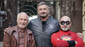 En 2018 et 2019, elle consiste en un test de connaissances sur l'histoire de fort boyard (tant l'émission que le monument) ou sur une figure emblématique de l'émission (animateur ou personnage). Fort Boyard Est De Retour Tout Savoir Sur La 30e Saison