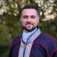 50+ "Alfred Larsen" profiles