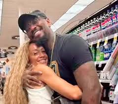 Kate Scott sets out enormous financial demands for boxing debut as husband  speaks out