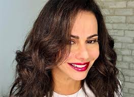 Последние твиты от ღ viviane araujo ღ (@araujovivianne). Viviane Araujo Muda O Visual Para Nova Novela Quem Quem News