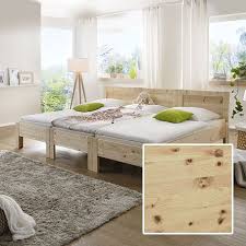 Produktdatenblatt Familienbett Rugen Zirbe Massiv Natur Eigenschaften Geeignet Fur 3 Matratzen Der Grosse 90x200cm Oder Haus Deko Familien Bett Familienbett