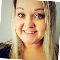 Amanda Bathurst's Instagram, Twitter & Facebook