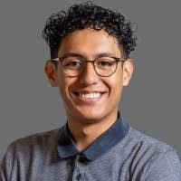 Felipe Urquilla's Instagram, Twitter & Facebook