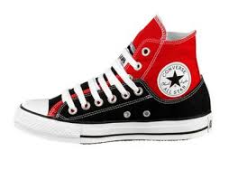 Black And Red Converse High Tops These Red And Black Converse High Tops Make Me Swoon Converse Red And Black Converse Cheap Converse Shoes