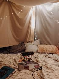 Snooze you lose (game night). Aesthetic Vsco Bedroom Ideas Novocom Top