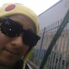 Stream Sheldon Moore music