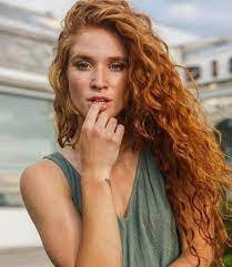 24 Pretty And Cute Long And Curly Hair Ideas For Women Long Hair Styles Long Red Hair Hair Styles