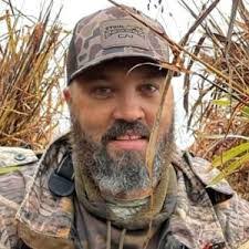 Mary Cutrer's Instagram, Twitter & Facebook