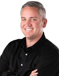 Adrian Pagano's Instagram, Twitter & Facebook