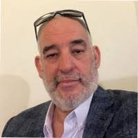 20+ perfiles de «Oscar Casanova»