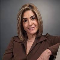 Lori Oates's Instagram, Twitter & Facebook