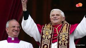 Am nachmittag wird er wie üblich vom petersdom im rahmen der aschermittwochsprozession auf den römischen. 10 Jahre Wahl Benedikt Xvi Ein Papst Aus Bayern Youtube