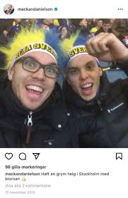 Men nu har mittbacken blivit uttagen i landslaget av janne andersson. Freddie On Twitter For Fem Ar Sedan Satt Han Pa Laktaren Med Sin Bror Och Foljde Det Landslag Han Igar Cementerade Sin Plats I Fina Fina Historien Om Marcus Danielson Https T Co Xhtz2z5l7b