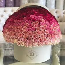 Signature 250 Ombre Jlf Los Angeles Flower Box Gift Luxury Flowers Amazing Flowers