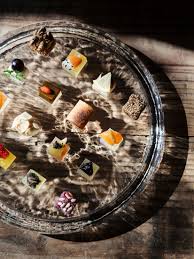 Best food tour in kyoto at night. Kyoto Travel Guide Where To Stay What S New To Eat Drink Do Bloomberg