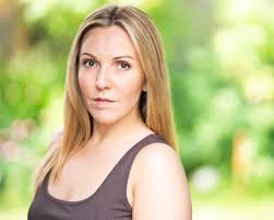 Hi Everyone! I'm Emily-Jane. Professional singer and actress offering  singing lessons for all ages in Wokingham. I graduated in 2015 from The  Royal Central School of Speech and Drama with a BA