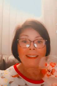 Well.. 2024 you have been Amazing for my little business.. Constantly  busy.. Thank you so much to each & every person that has used Karen's Bakes  this year.. 😘😘 To the Businesses