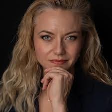 Natalie Masucci's Instagram, Twitter & Facebook