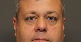 Charges: Burnsville debit card manager stole $155K in prepaid cards, bought  guns and jewelry