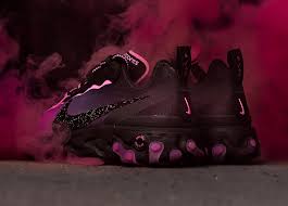 The size of the tumour is the 2nd most important prognostic factor for breast cancer. Sneaker Room Nike React Element 87 Pink Breast Cancer Release Date 6 Sneaker Bar Detroit