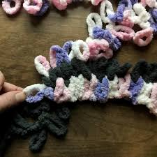A baby blanket is an easy project to start with because of its rectangular shape, as well as the fact that the fit can't go wrong. Loop Yarn Blanket Tutorial Baby Blanket Or Bigger Petals To Picots
